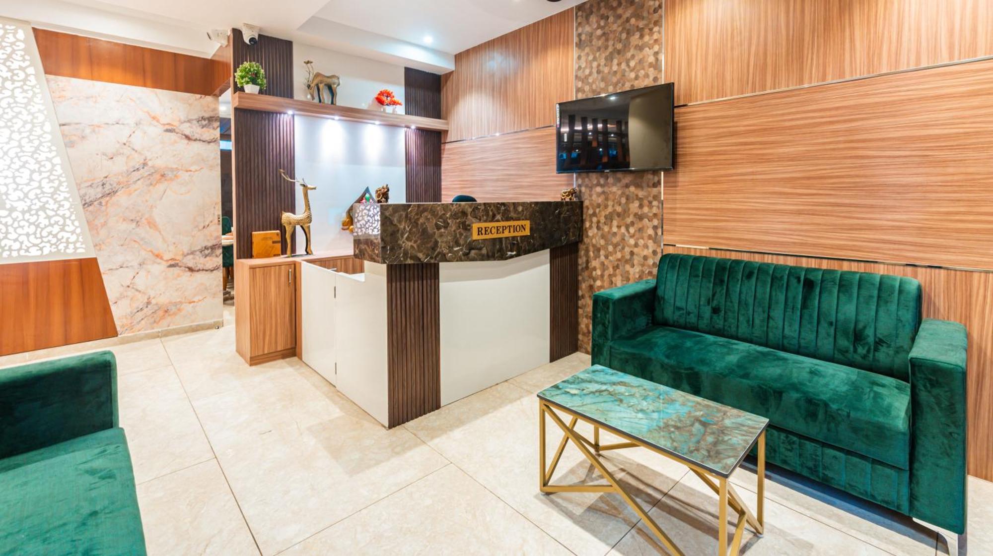 Lemon Wood Suites ปูเน่ ภายนอก รูปภาพ