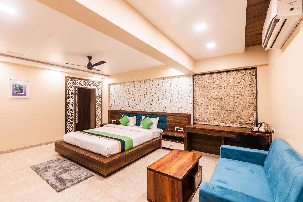 Lemon Wood Suites ปูเน่ ภายนอก รูปภาพ