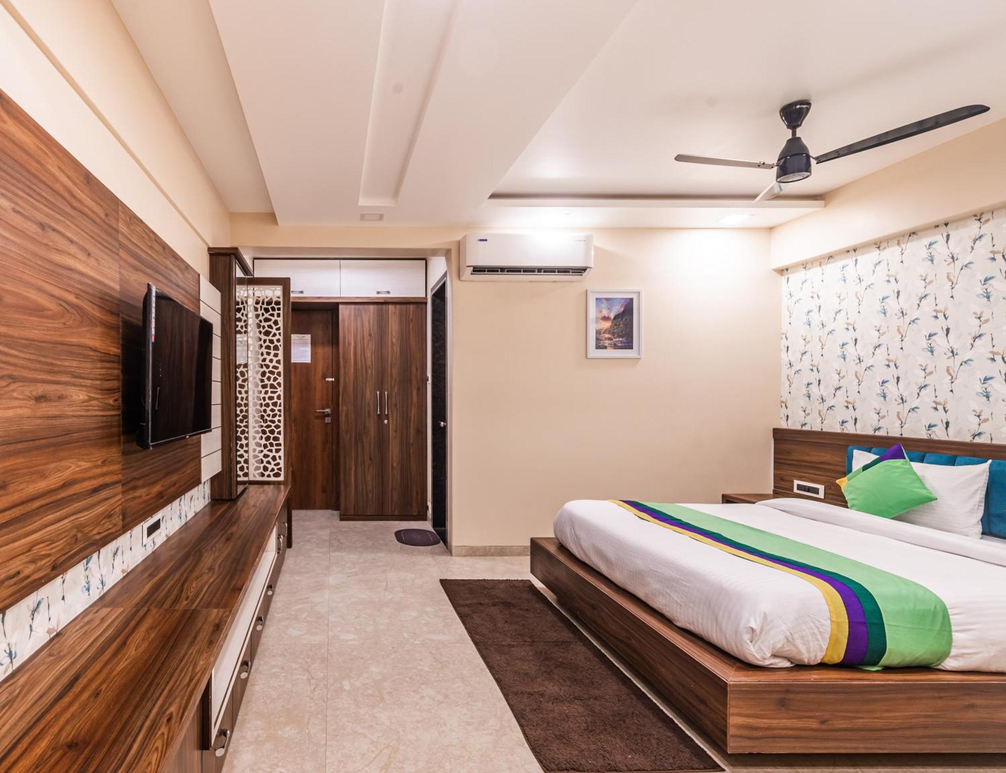 Lemon Wood Suites ปูเน่ ภายนอก รูปภาพ