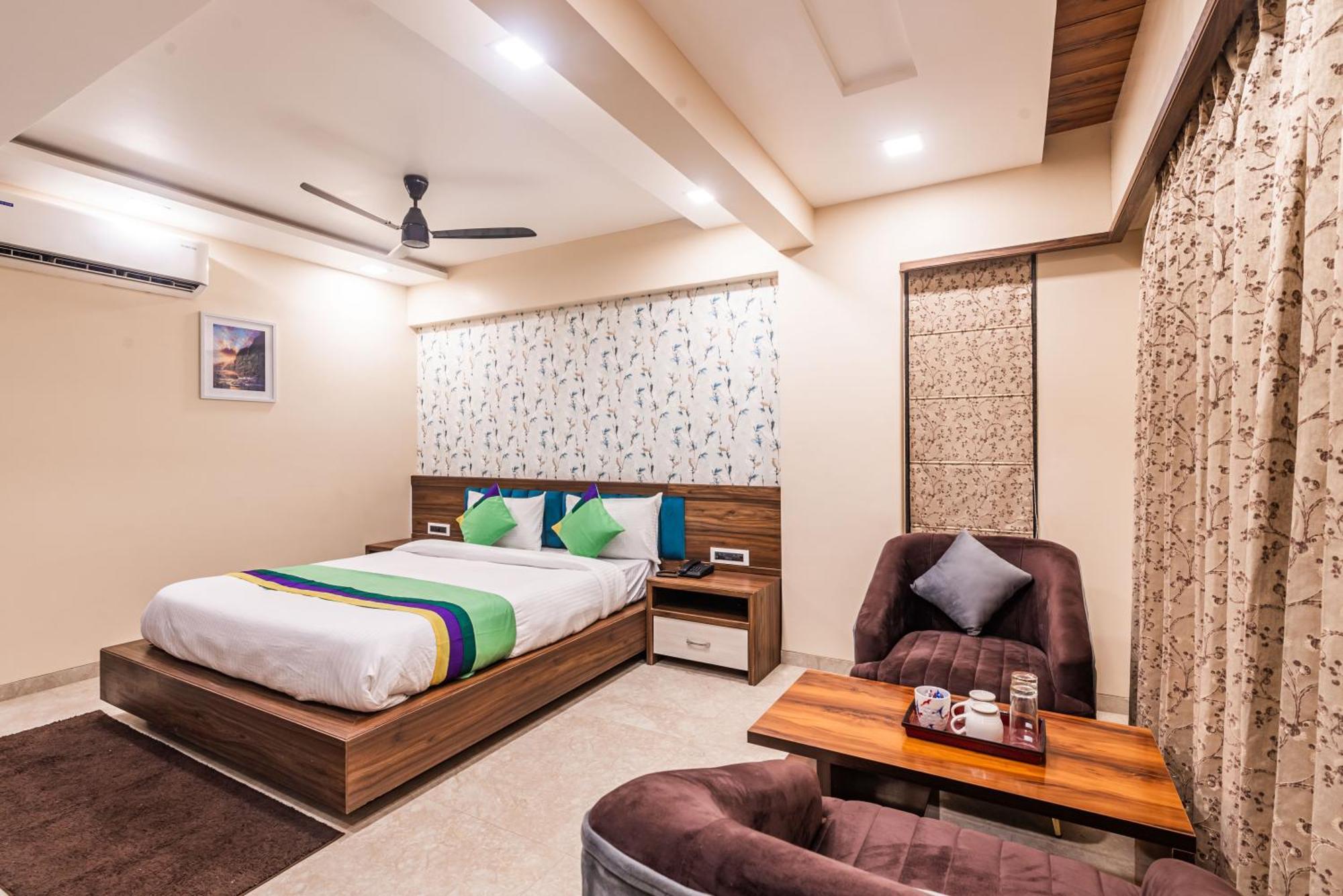 Lemon Wood Suites ปูเน่ ภายนอก รูปภาพ