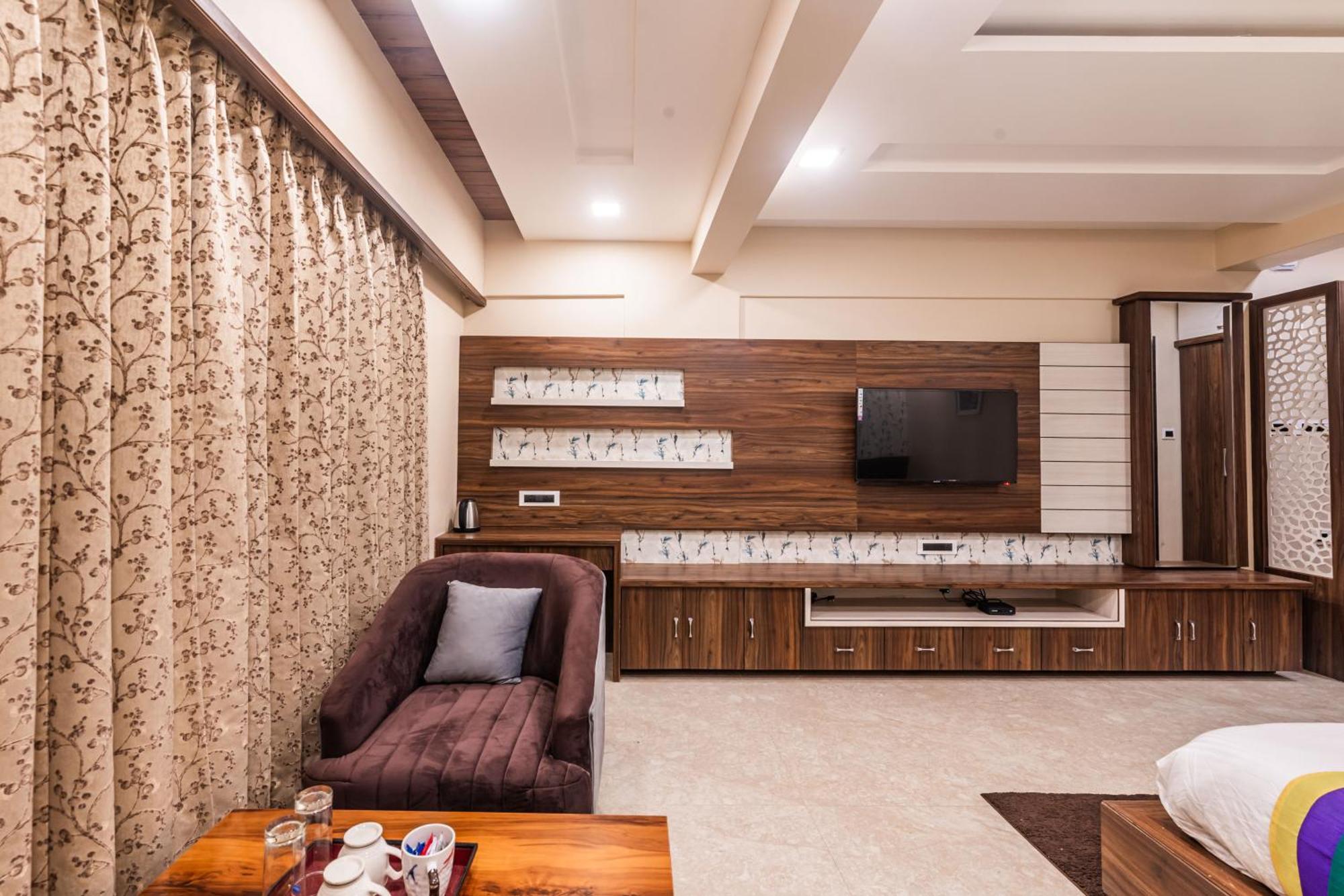 Lemon Wood Suites ปูเน่ ภายนอก รูปภาพ